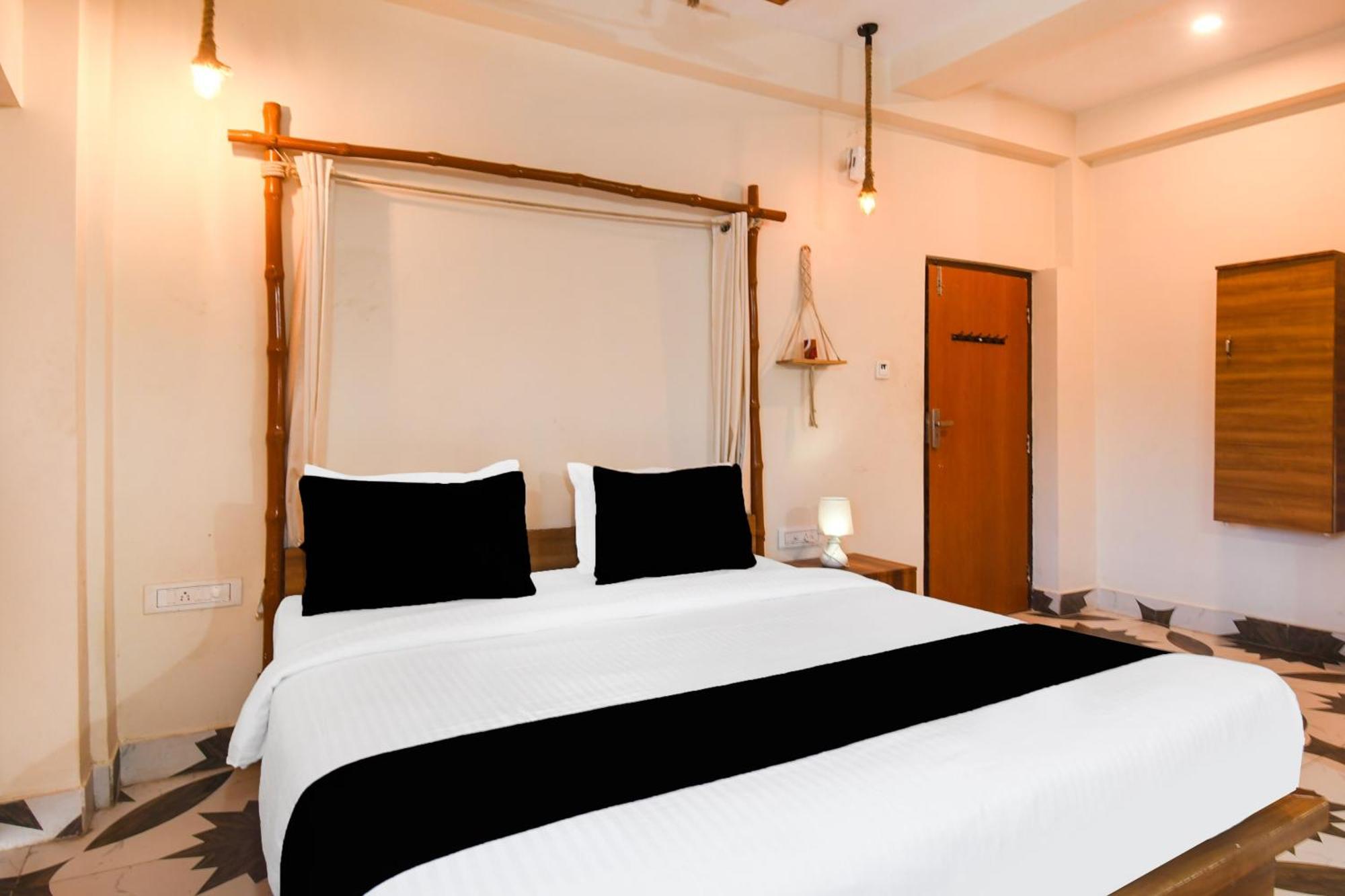 Hotel O Blue Sapphire & Banquets Kolkata